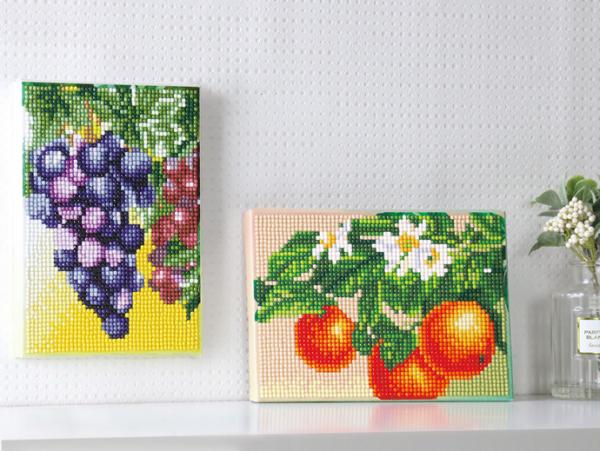 瑞々しく実り輝く果実のアートパネルコレクション